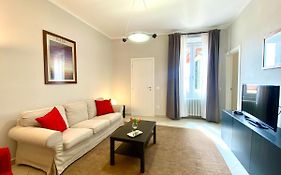 Gioberti Bright 3 Bedroom Apartment